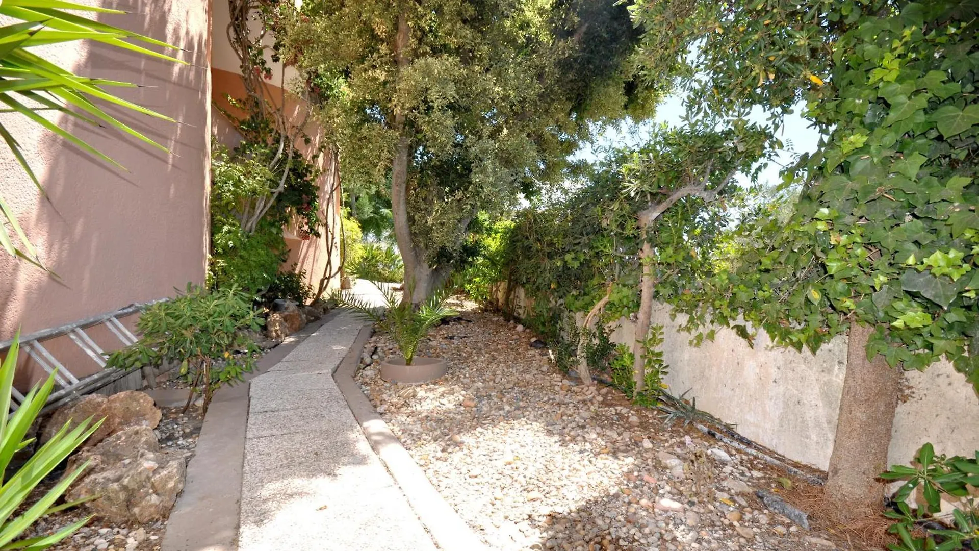 Walking Distance To The Centre - Snooker Table - Private Pool - 5 Bedrooms Quarteira 0*,